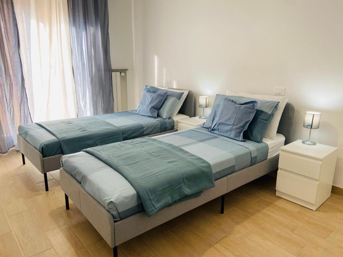Dolce Hogar Residence キアーヴァリ エクステリア 写真